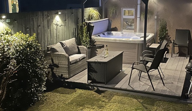 City Center Holiday Home.