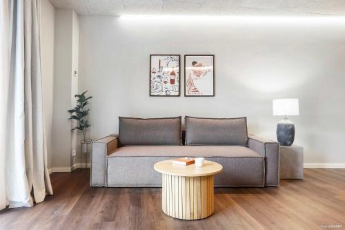 City Central Apartment w Modern Nordic Interiors