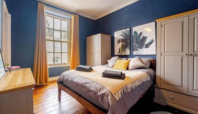 City Centre - 1 Bed - Sleeps 2 - Pet Friendly