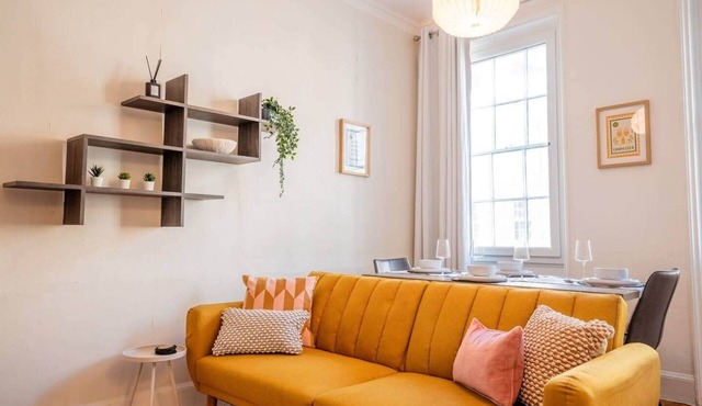 City Centre Gem | 2-Bed Apartment