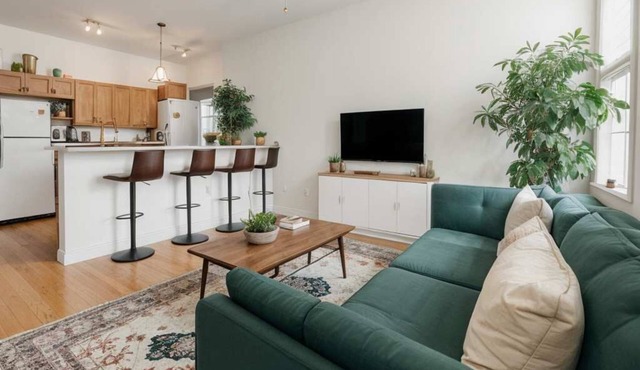 City Charm + Space: Furnished 4BR Apt