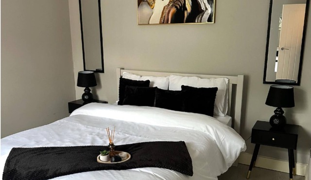 City Chic Retreat In Birmingham