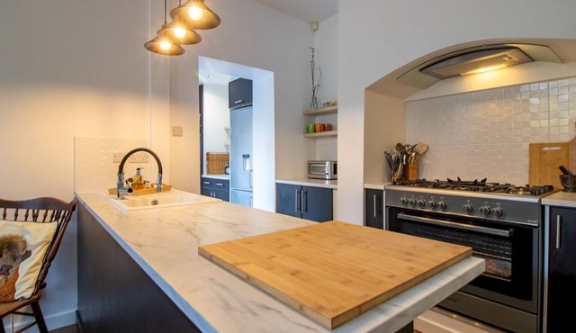 City Convenience - Pass the Keys