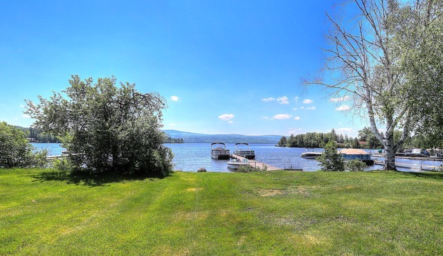 City Cove House- Right on Main Street, with waterfront and shared dock
