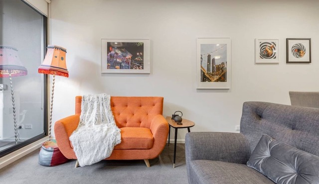 City edge Living in Trendy North Melbourne