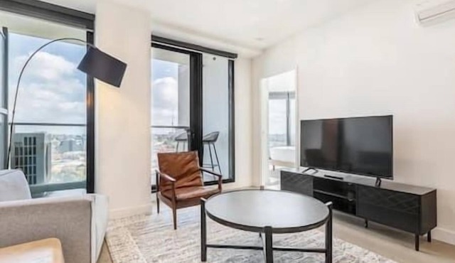 City Edge Urban Oasis w/Balcony & Panoramic Views