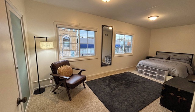 City Experience in the Heart of Downtown Berkley