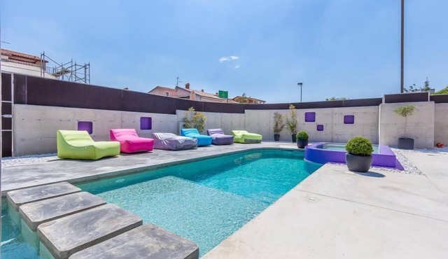 City finca with private heated pool, jacuzzi
