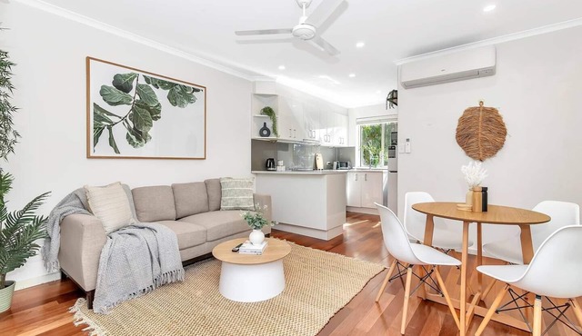 City Life meets Urban Style at Kent Town Gem