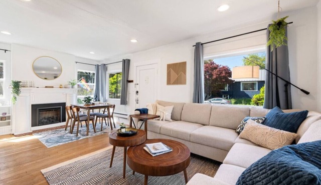 City Oasis: Office, Yard & BBQ