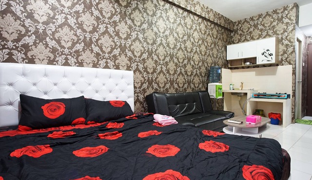 City Park Apartment by Anita