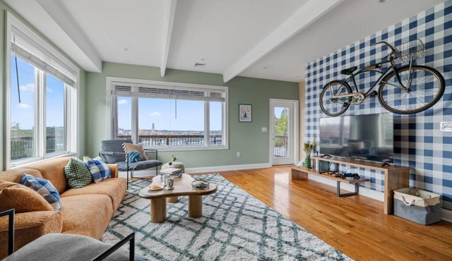 City Skyline - Outside decks - Contemporary