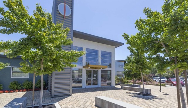 City South San Mateo Spacious 1BR Condo