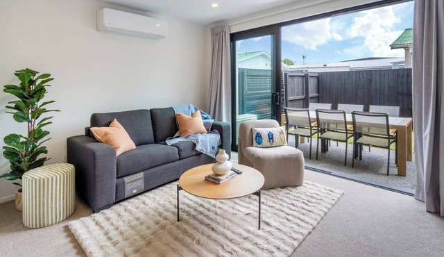 City Stay, Sleeps 6 - Walk to One NZ Stadium