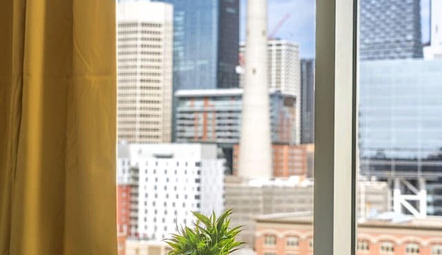 City View 1BR Downtown Calgary
