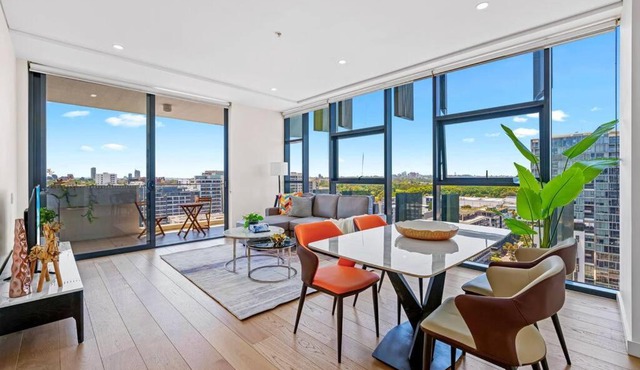 City View 2 Bedrooms apt in Waterloo