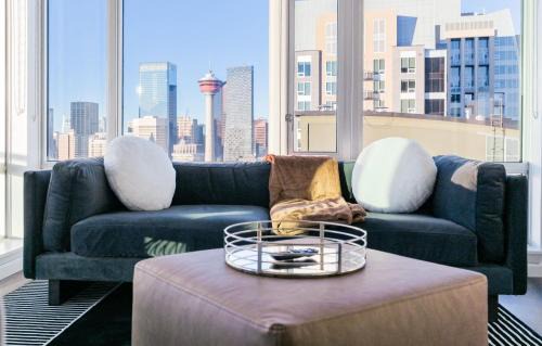 City View 2 King Suites Floor-to-Ceiling Views