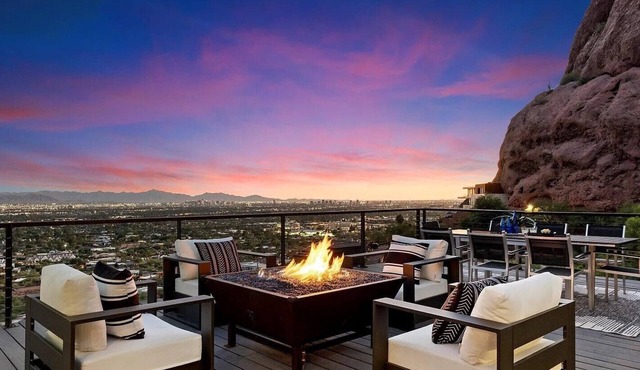 City Views - 5BR Estate w/Pool, Spa & Panoramic Mountain Views