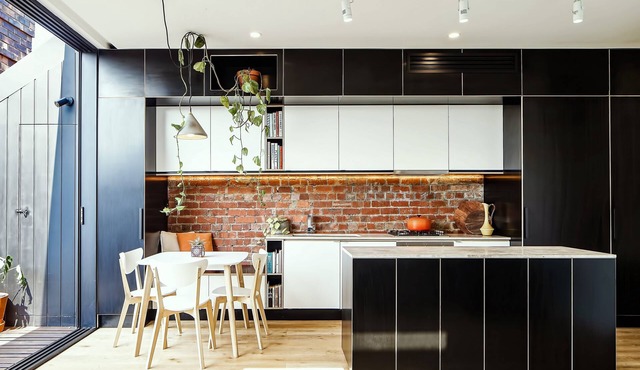 City Views In Brighton East