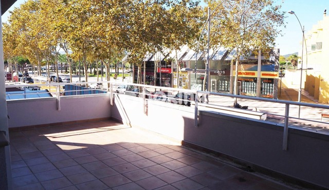 CITYCENTER APARTMENT WITH 3 BEDROOMS AND 2 TERRACES, AT 3 MINUTES FROM THE BEACH