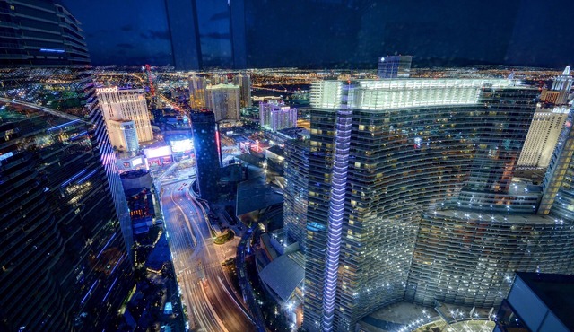 CityCenter Vdara Penthouse SKYVILLA 270° VIEWS-OF VEGAS