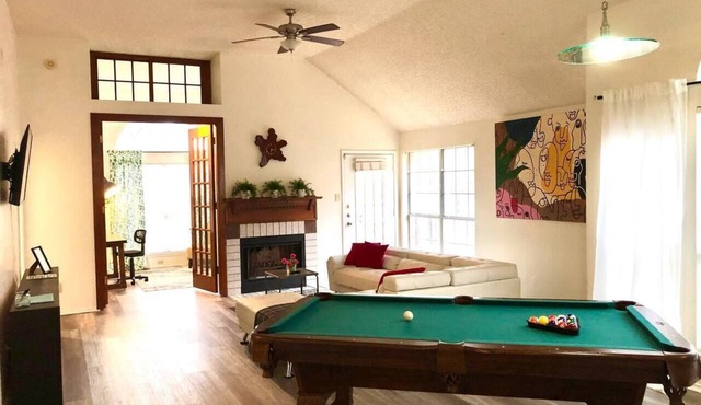 Cityhaven NFLX Pool Table WORKSPACE SoakTub