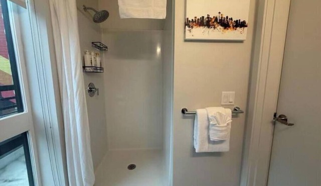 Cityscape-Central Cozy Condotel-04