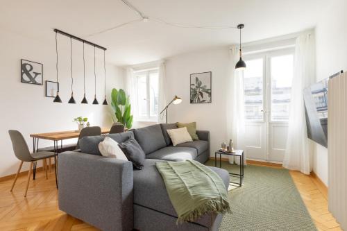 Cityview Balcony - in the heart of Biel