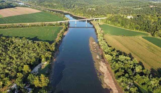 Clabe Tiny Cabin Osage River