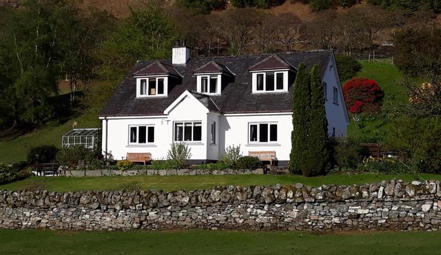 Clachan Farmhouse B & B