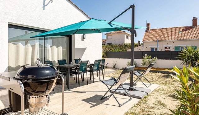 Clair Jeanne - 900m plage - Parking