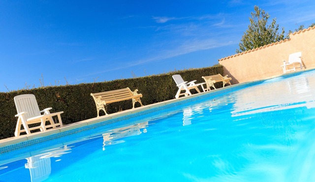 CLAIRETTE APARTMENT - DUPLEX - 6 PERS. - ON A 120 HECT.