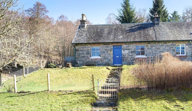 Clamhan Cottage is located in the small rural village of Tomich with amazing views of the countrysid