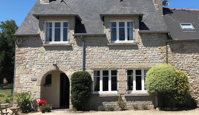 Clara - Jugon les Lacs , Brittany