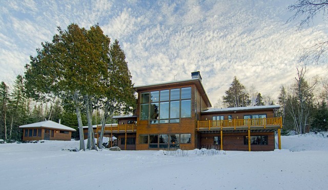 Clara Lake Resort - In Lutsen, MN