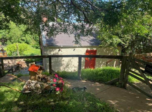 Clare Cottage ADL RW Pty Ltd trading as Murphys cottages