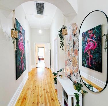 Clare Cottage with 3 King Suites