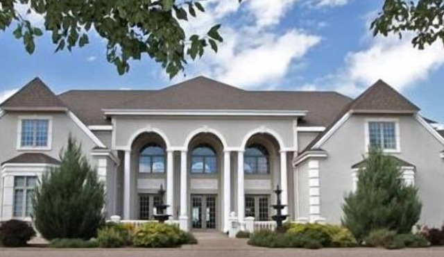 Claremont Inn & Winery