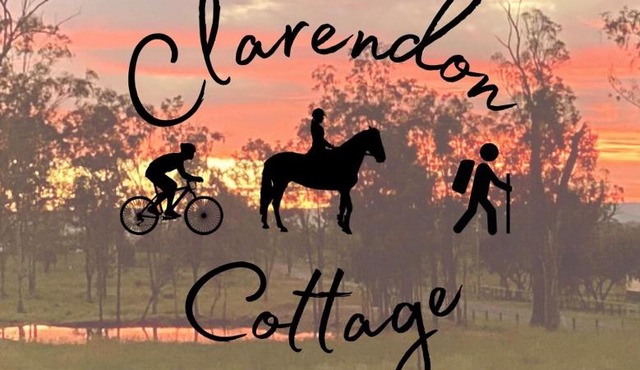 Clarendon Cottage, near Lowood , Fernvale, right on the BVRT