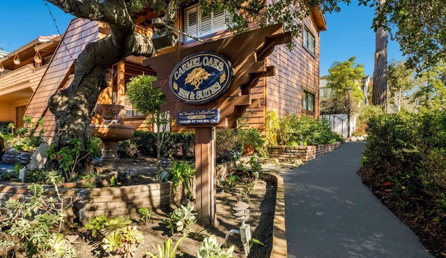 Clarion Collection Carmel Oaks Inn