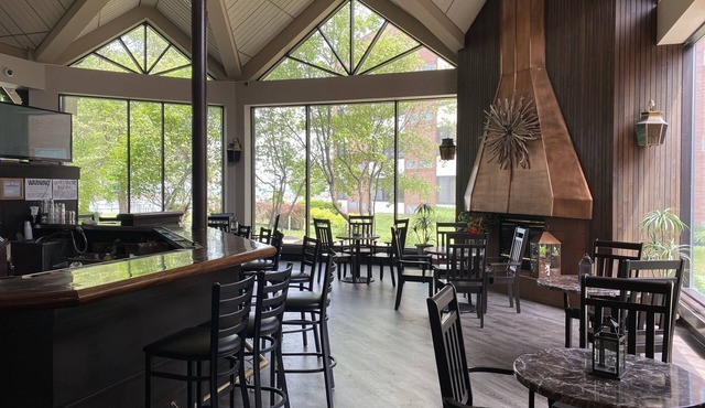 Clarion Hotel Conference Center on Lake Erie