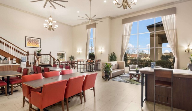 Clarion Pointe New Bern