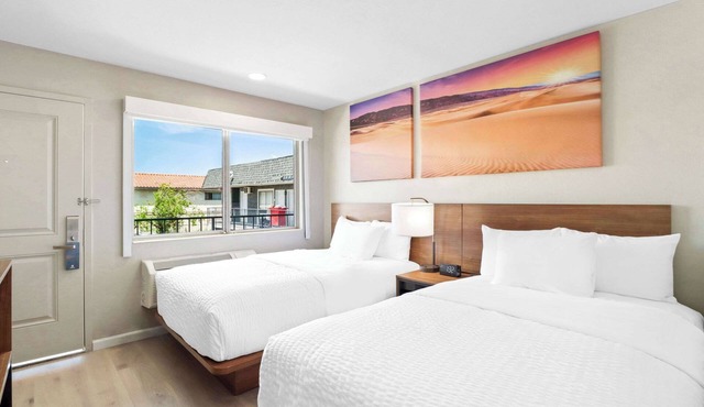 Clarion Pointe Ridgecrest near China Lake Naval Station