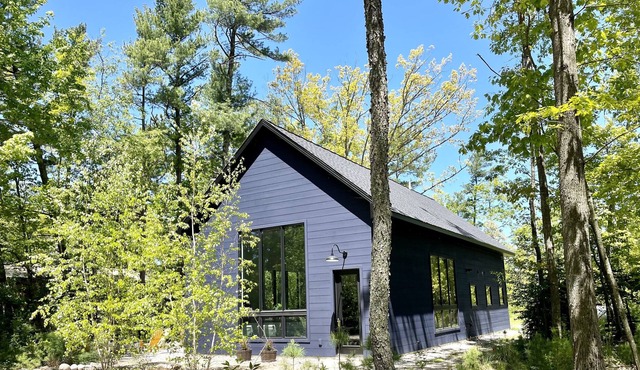 Clarity House in Downtown GA, with Hot Tub, and No Cleaning Fee