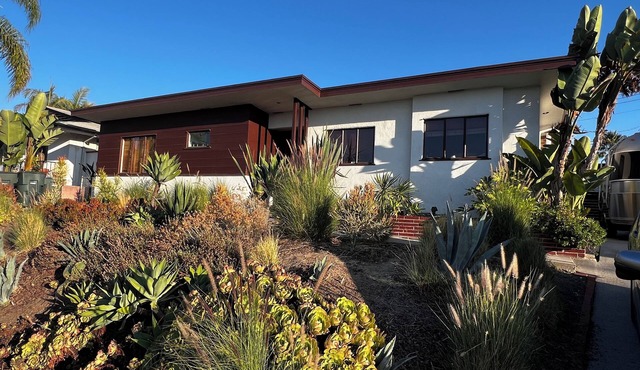 Classic 1950 Mid Century Modern Home in the San Rafael Hills