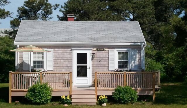 Classic 2 bedroom, 1 bath cottage. Great location on bike path.