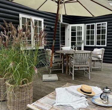 Classic 30S House In Asserbo's Woods