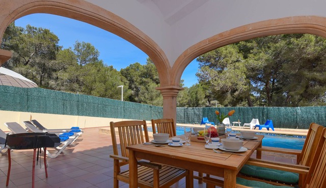Classic and nice holiday home with private pool in Javea, Costa Blanca, Spain for 2 persons