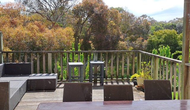 Classic Beach Shack with a Modern Edge. Deck, Garden. Location! BYO Pet