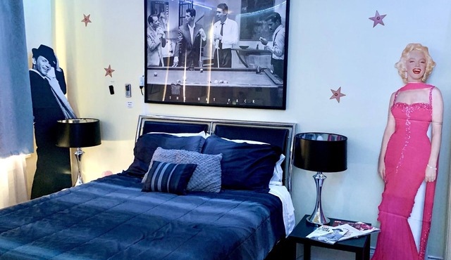 Classic & Charming Downtown Loft